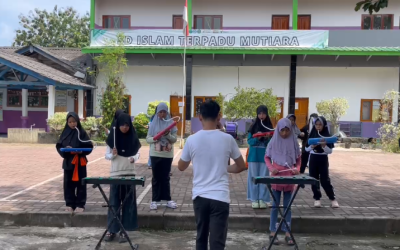 Ekstrakurikuler Drum Band: Harmoni dalam Gerak dan Irama